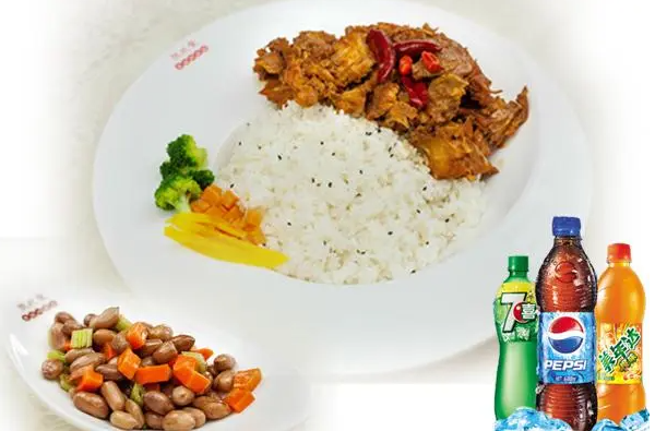 特色雞架飯品牌，饈廚香辣雞架飯助您快速致富!