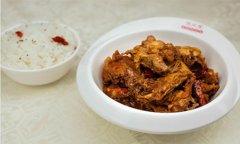 加盟張成榮香辣雞架飯低成本高回報