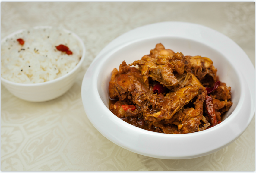 如何經(jīng)營饈廚香辣雞架飯加盟，才能賺取更多的經(jīng)營利潤